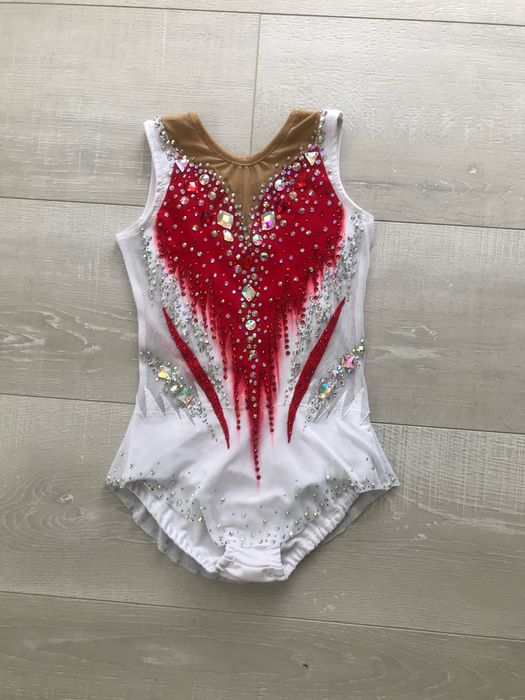 Купальник для художествной гимнастики