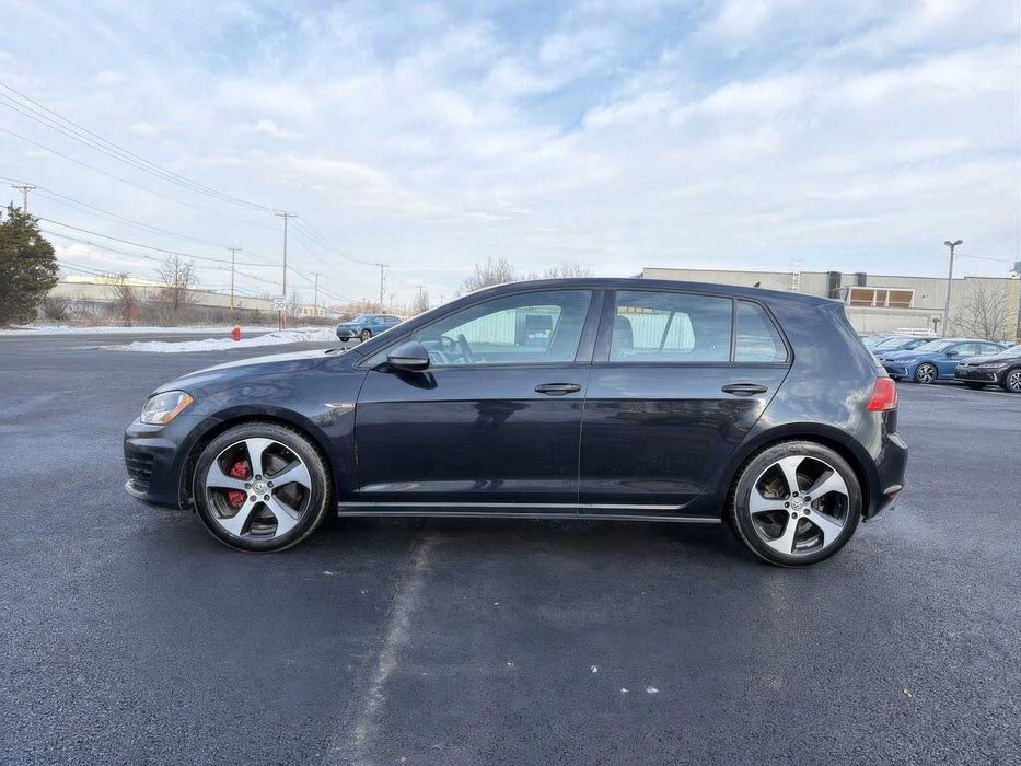 Volkswagen Golf GTI SE      2016