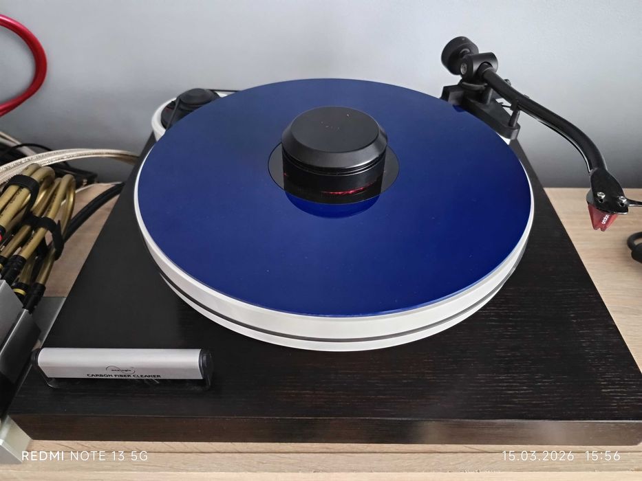 Gramofon Pro-Ject RPM1 Carbon, Ortofon 2M Red, Cambridge Audio 551P ...