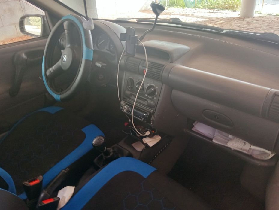 Vendo Opel corsa ano 1993 (700 euros) — photo 4