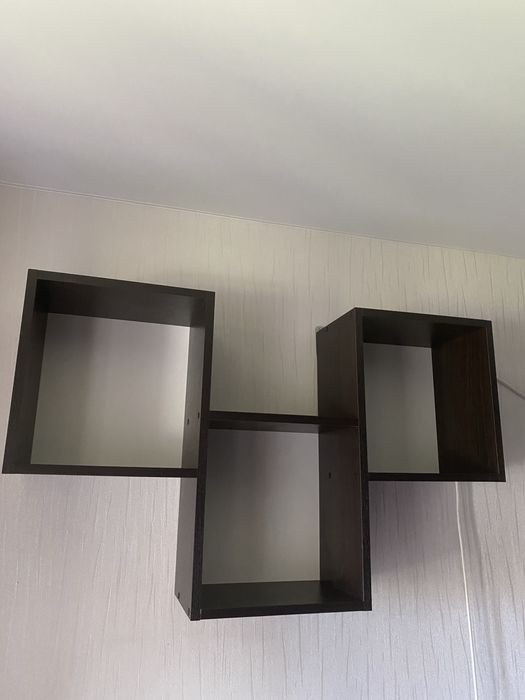 Полиці на стіну