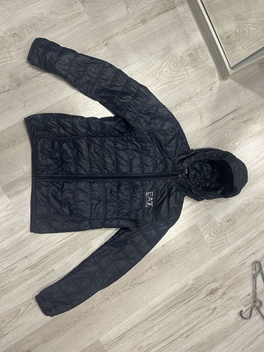 Kurtka Ea7 Emporio Armani rozmiar L wiosenna
