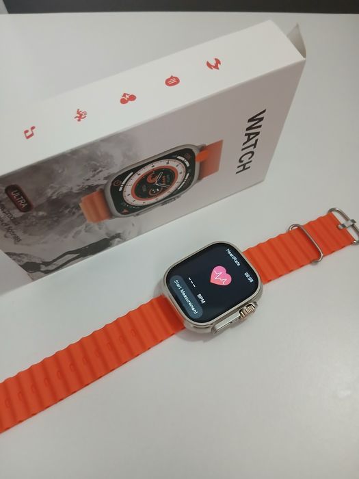 Smartwatch srebrny
