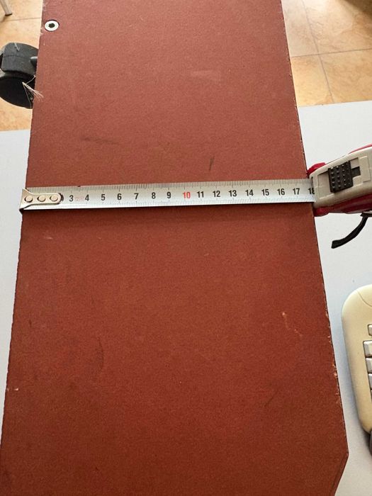 Підставка під системний блок комп'ютера