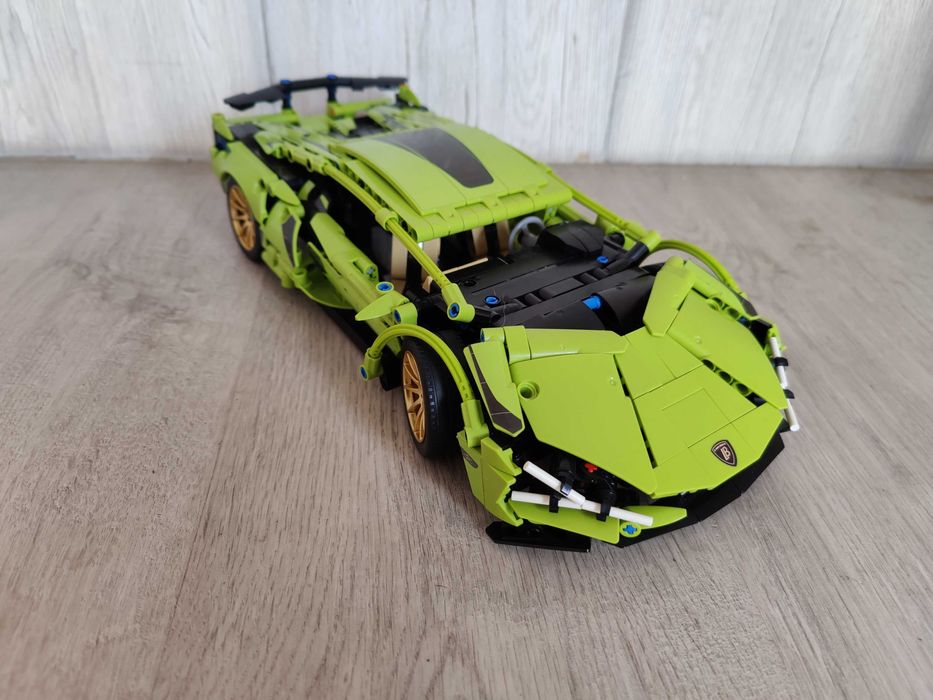 Конструктор Lego машина lamborghini 1280 Деталей