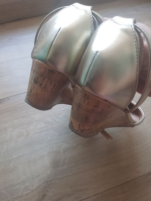 Baleriny damskie marki Wallis rozmiar 40