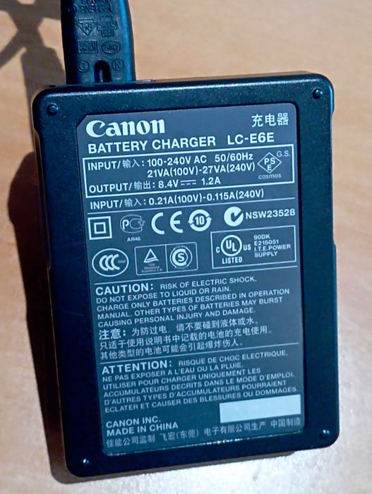 Canon 5D Mark IV c/ grip BG E20