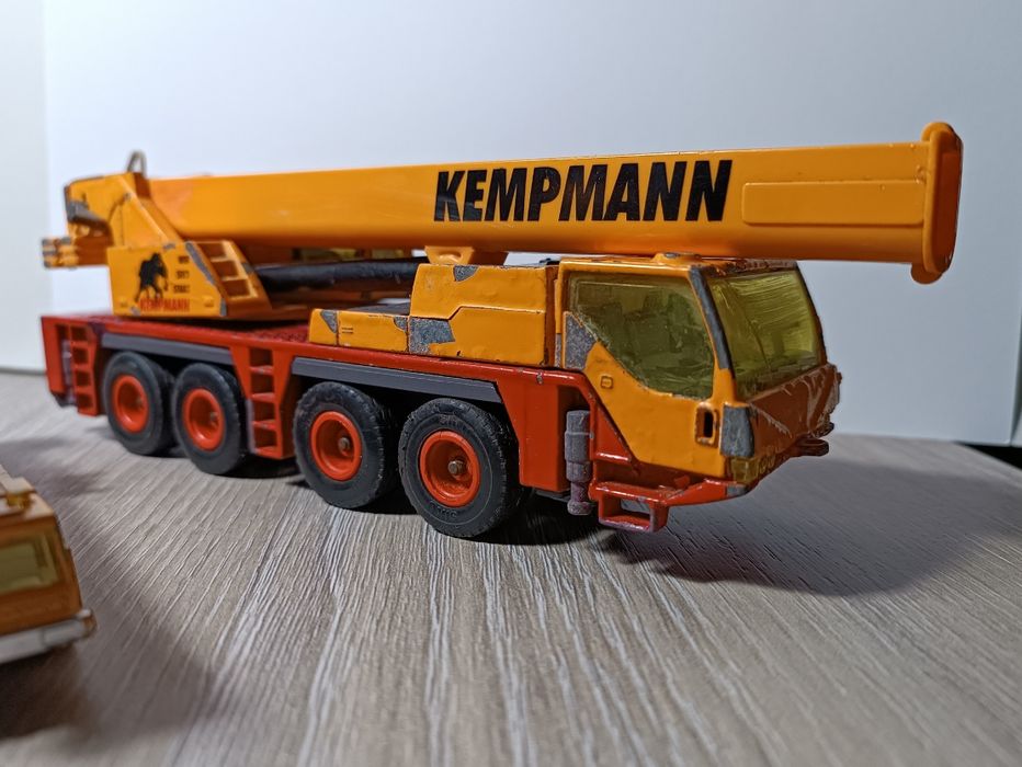 Siku Super Series – Liebherr  Kempmann – dźwig samojezdny – vintage,