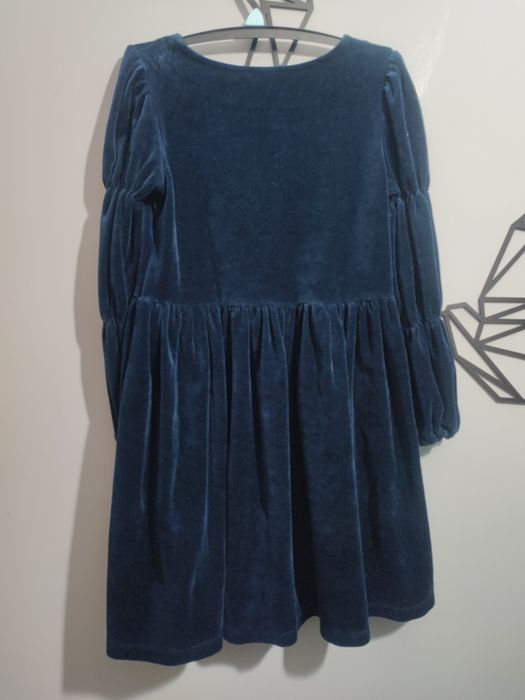 Elegancka granatowa sukienka welurowa Atut 134