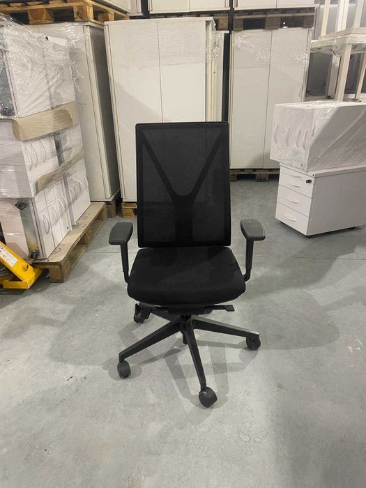 Fotel Grisberger Yanos czarny