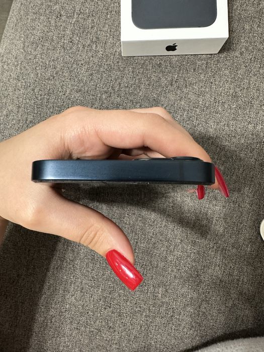 Продам iPhone 13 , 128 gb