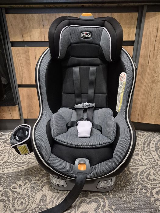 Автокрісло chicco nextfit zip 0-30 кг isofix