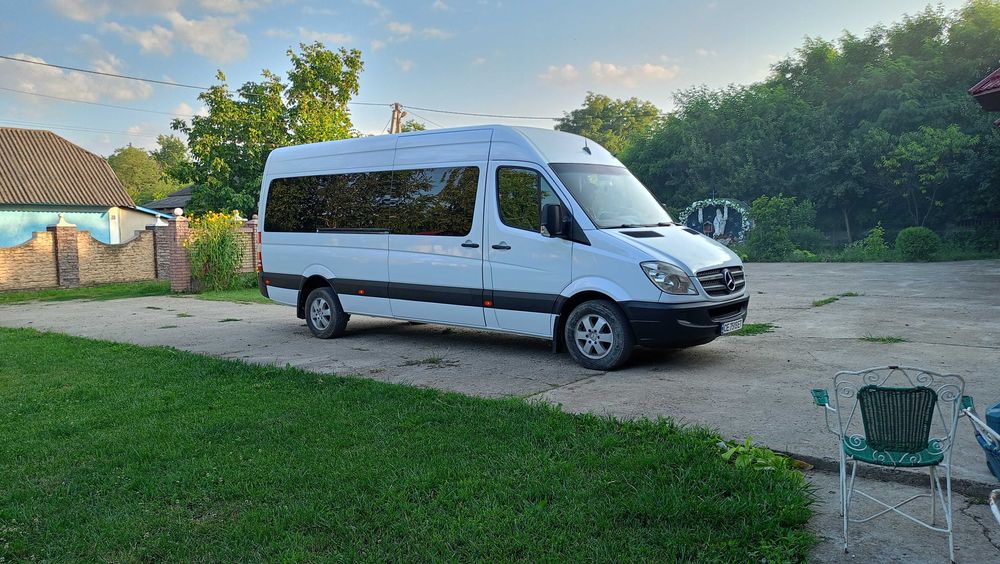 Mercedes Benz Sprinter