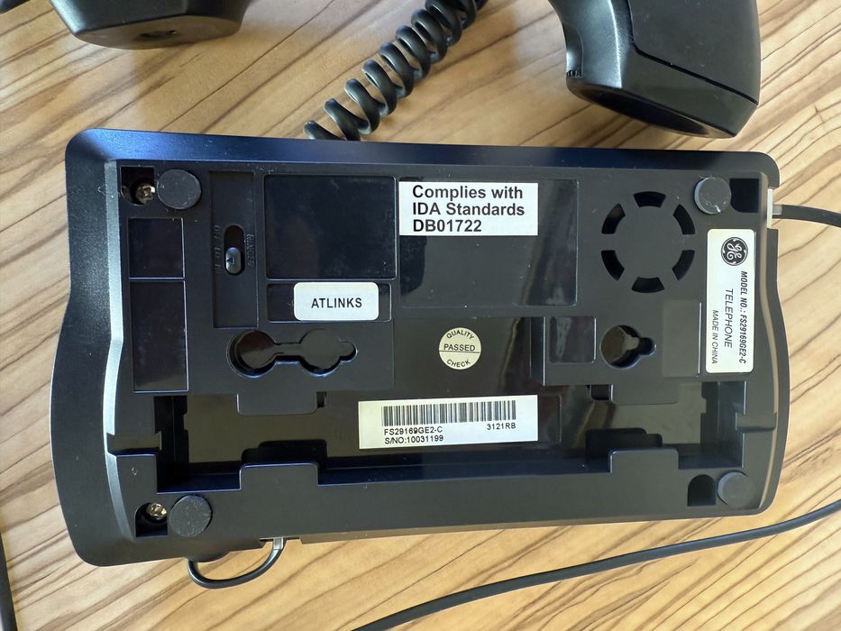 Продам стаціонарні кнопочні телефони