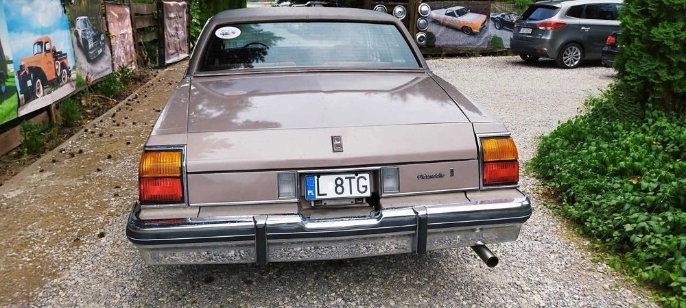 Oldsmobile Delta V8