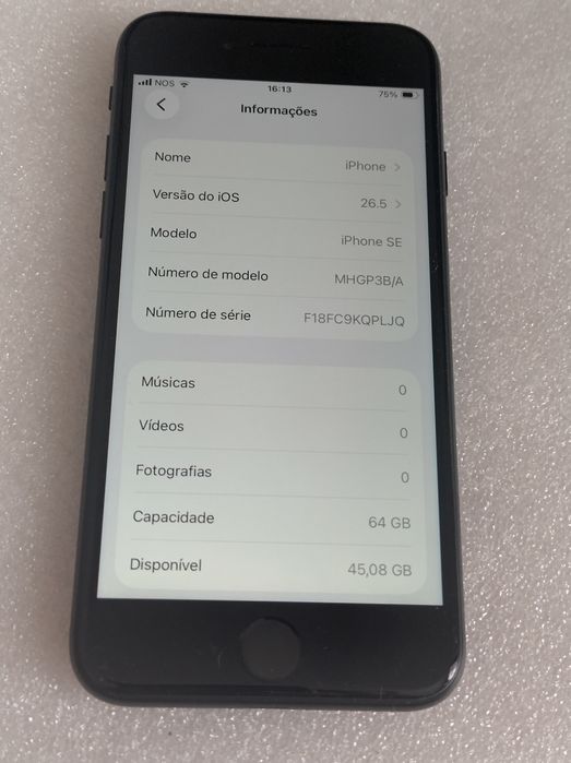 iPhone SE  64GB segunda geração