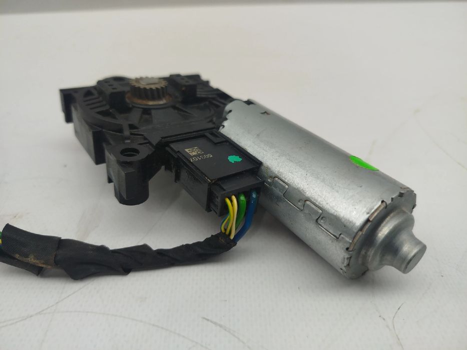 Motor do teto de abrir BMW X3 (G01, F97, G08)