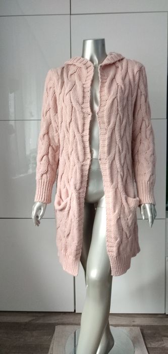 Sweter pudrowy róż