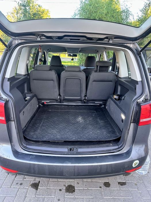 VW Touran 2011 1.4TSI бензин автомат