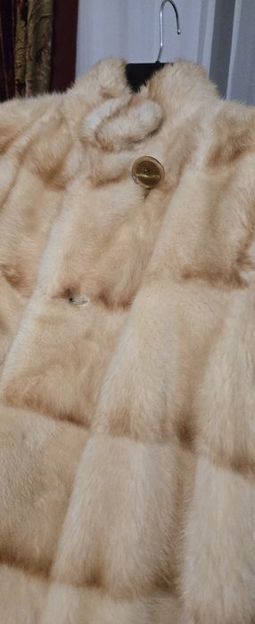 Продам шубу з норки