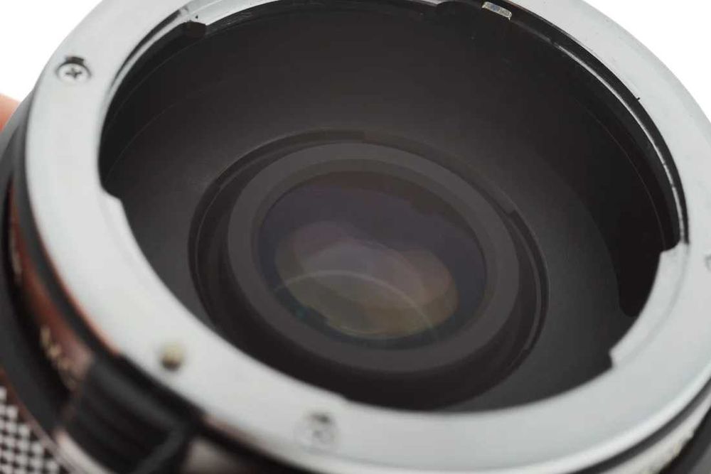 Vivitar 2X Macro Focusing Teleconveter OM