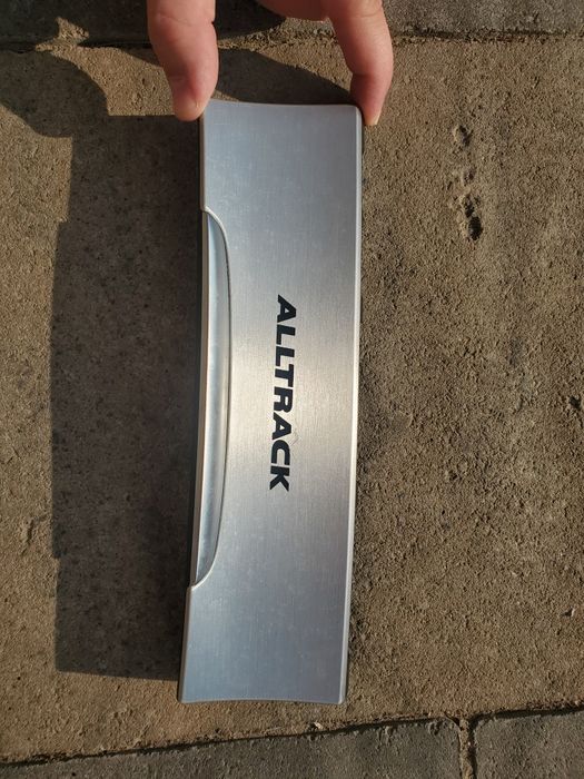 Кришка попельнички passat b7