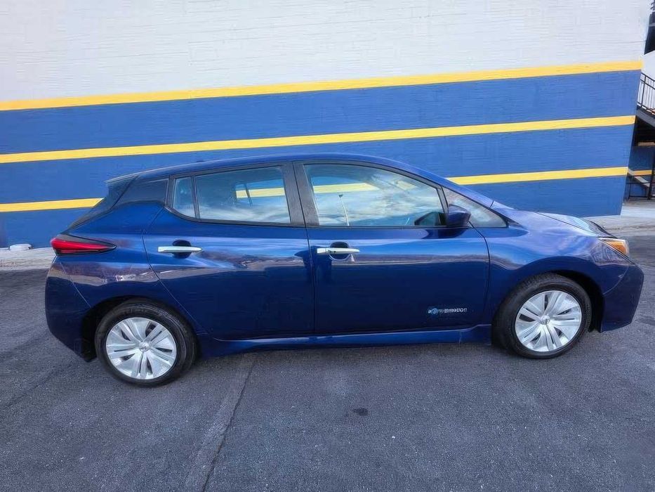 Nissan LEAF SV PLUS      2019