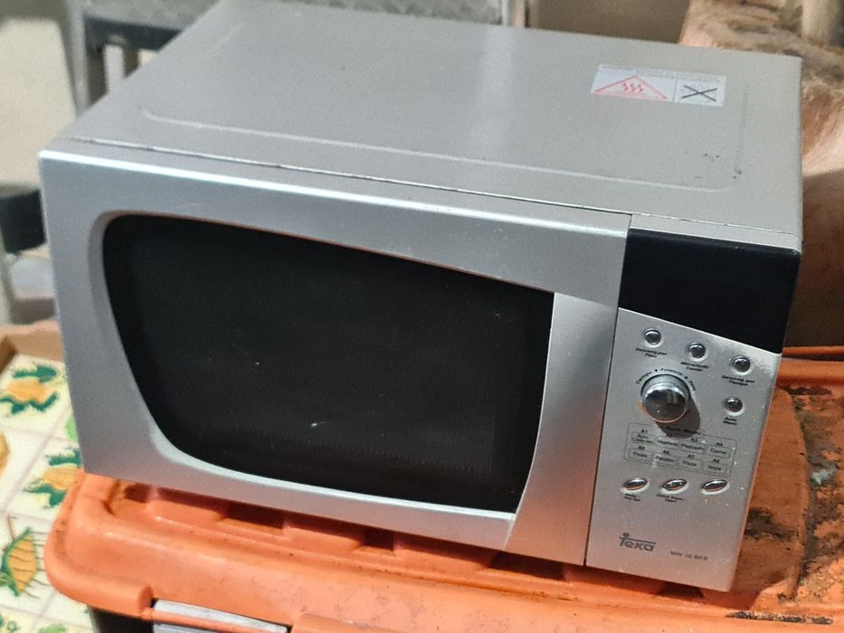 Microondas TEKA MW 20 BFS