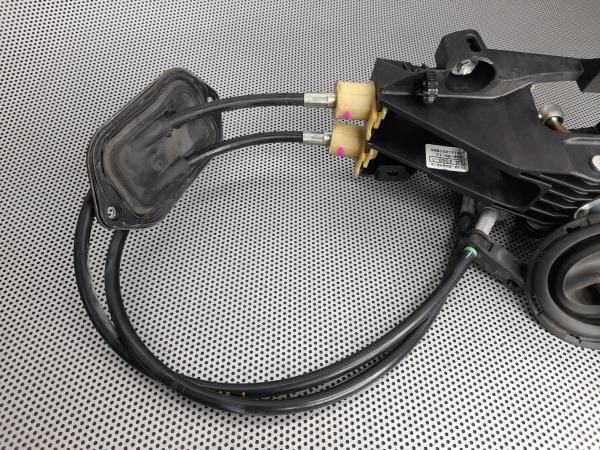 Seletor caixa velocidades TOYOTA Yaris (_P9_)