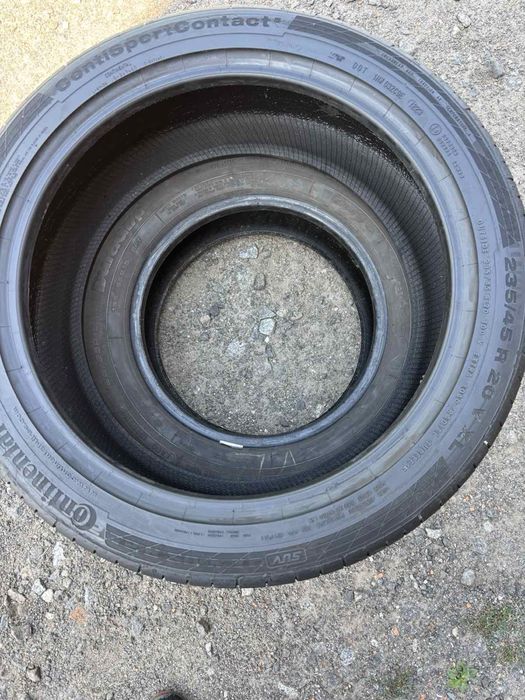 Continental 235.45.r20