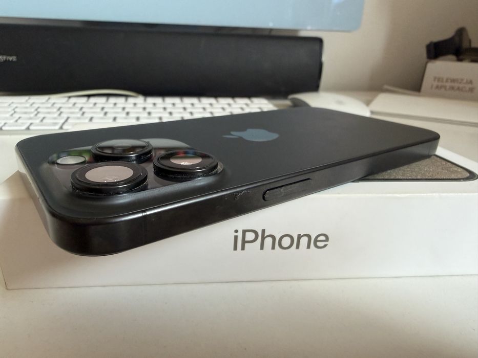 Bateria 95% iPhone 15 Pro 128gb Titanium Black