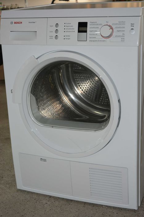 Suszarka kondensacyjna BOSCH WTE86305