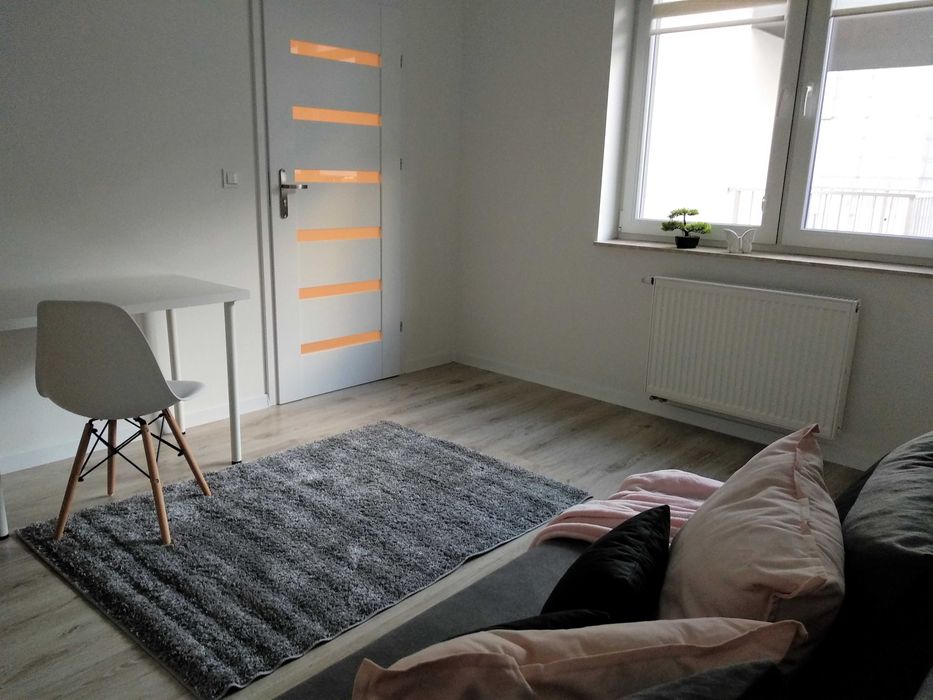 Komfortowy pokój dla pary/1 os. – ul. Lubelska 15A (osiedle Sky Res)