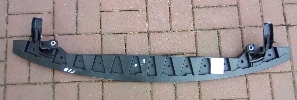 VW GOLF V wzmocnienie zderzaka dolne absorber