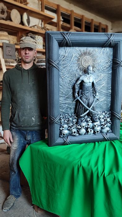 "Козак Мамай" з Тризубом - різьблена 3Dкартина з дерева, подарунок ЗСУ