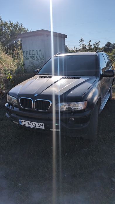 Продам БМВ х 5 на полном ходу