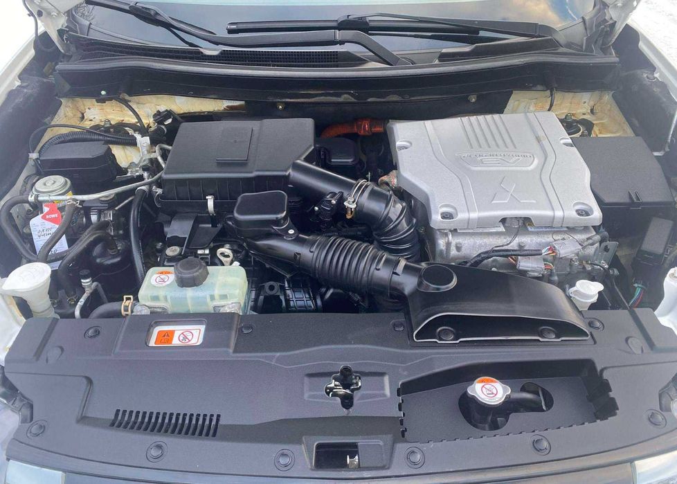 Mitsubishi Outlander, 2.4 l. Plug-in 2019