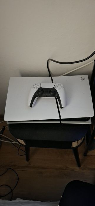 PS 5 1TB+PAD bez napędu