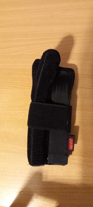 Бандаж на лучезапястный сустав (Левая Рука)