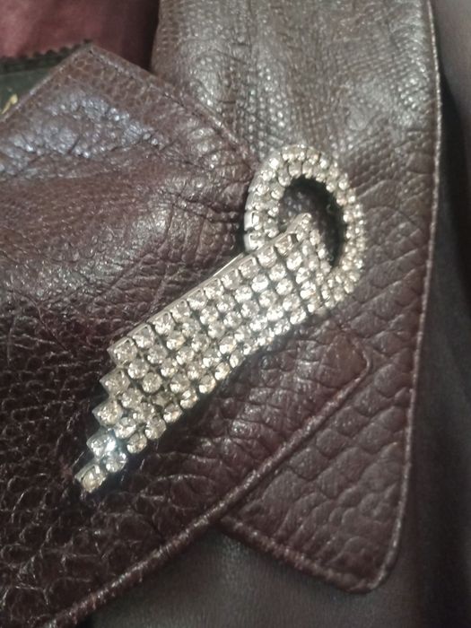 Продам шкіряний плащ.