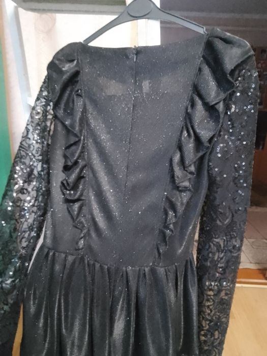 Плаття святкове.