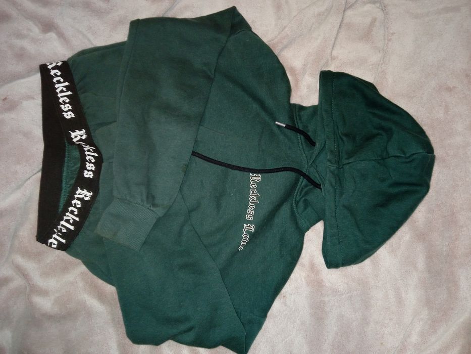 Укорочена кофта,розмір:XS