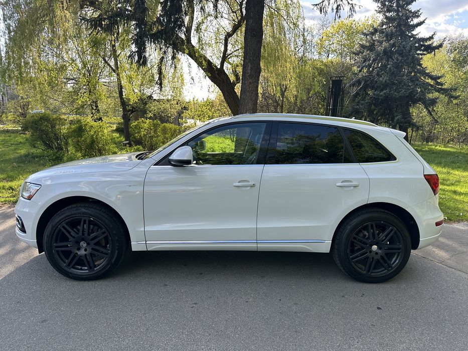 Audi Q5 8r hybrid quattro