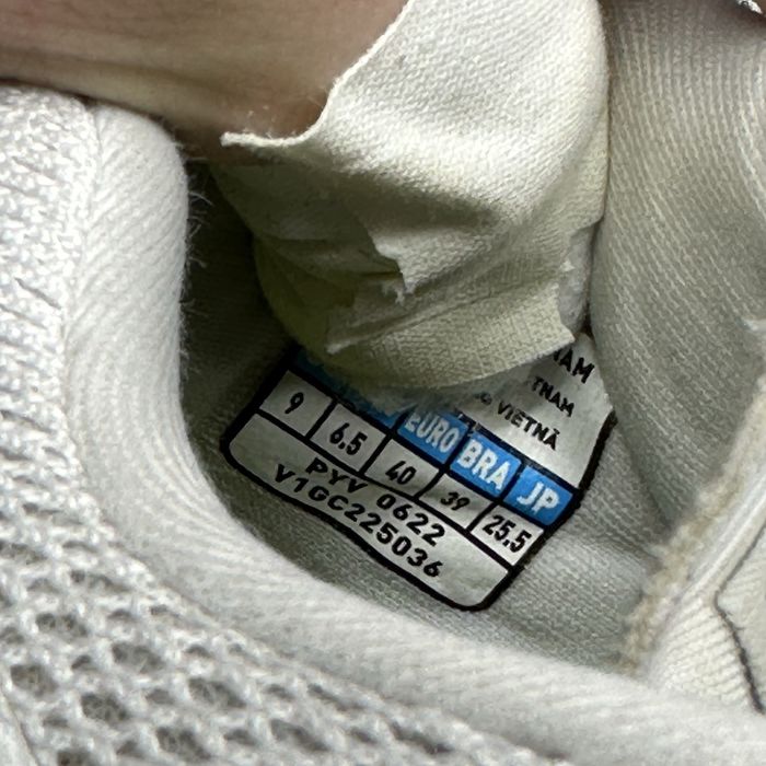 Mizuno lightning z7 волейбольні кросівки жіночі 40