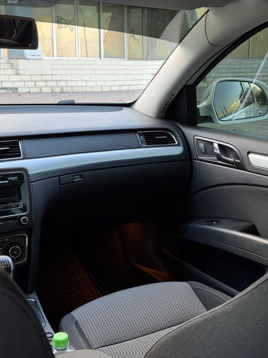Skoda Superb 2012