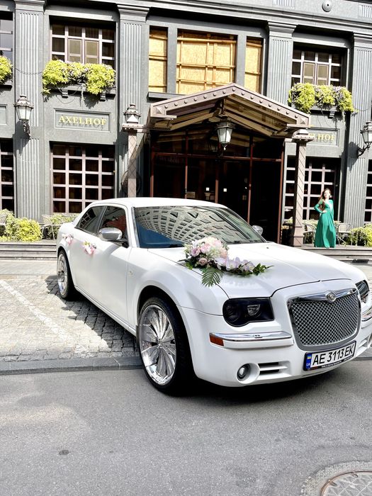 Продам Chrysler 300C VIP Style