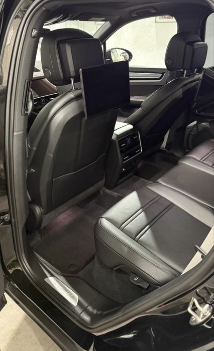 Porsche Cayenne  e-hybrid platinum edition