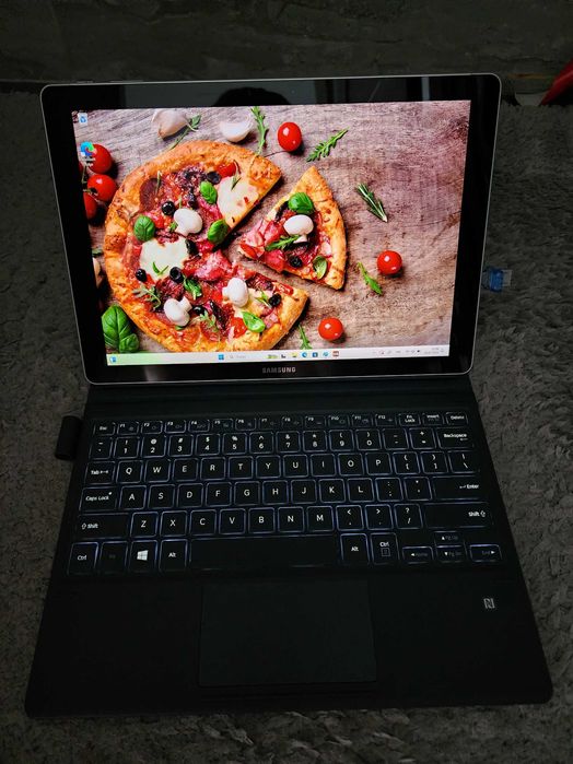 Samsung Galaxy Book 12" 2160x1440 Windows 11 SM-W723 4/128Gb LTE 4G