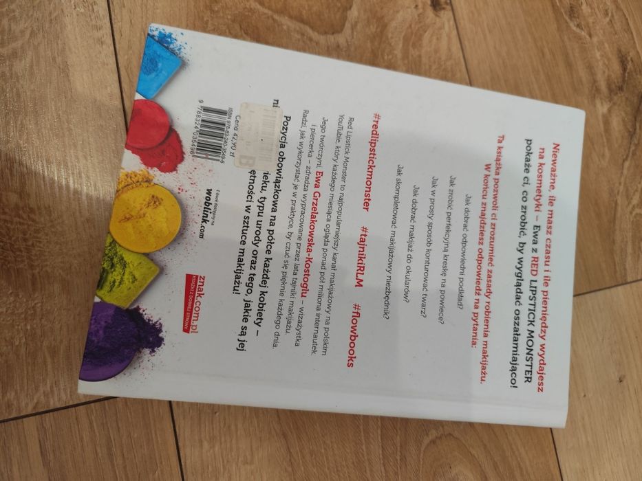 Książka Tajniki makijażu RLM