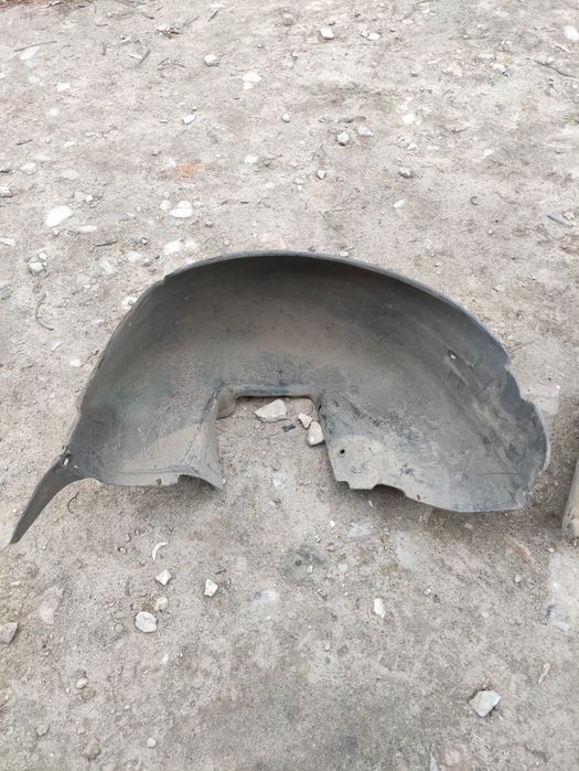 Задні підкрилки Audi 100 c4